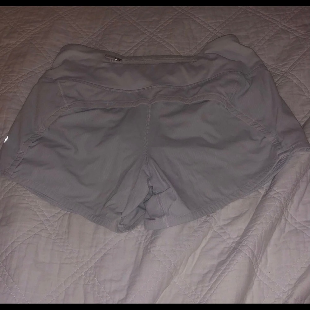 lululemon speed up shorts!!
